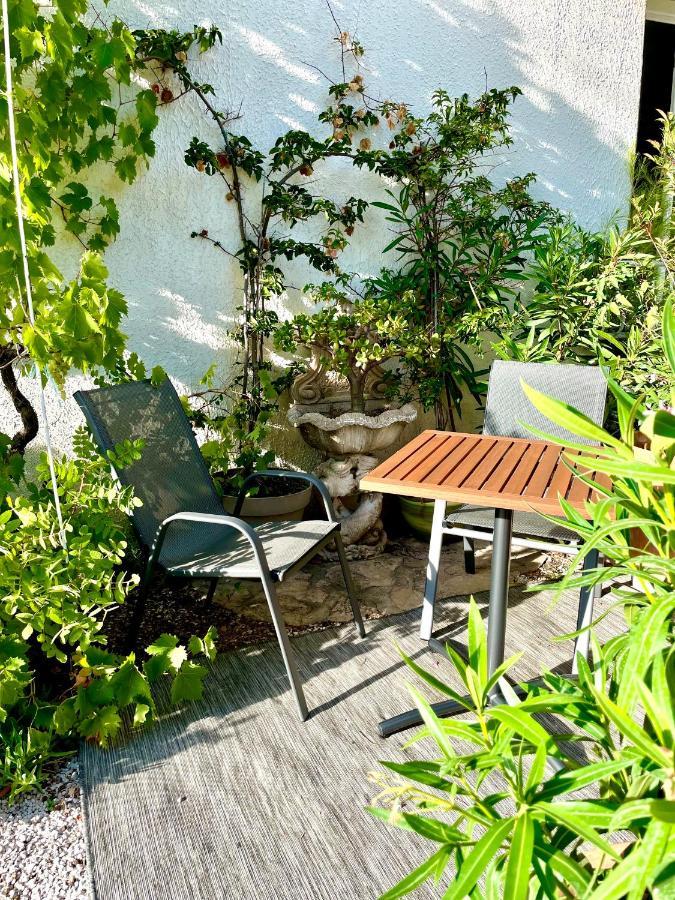 Les Pinsons Studio La Ciotat Exterior photo